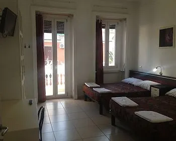 Hotel Rossovino Milano 2*, Milan Italy
