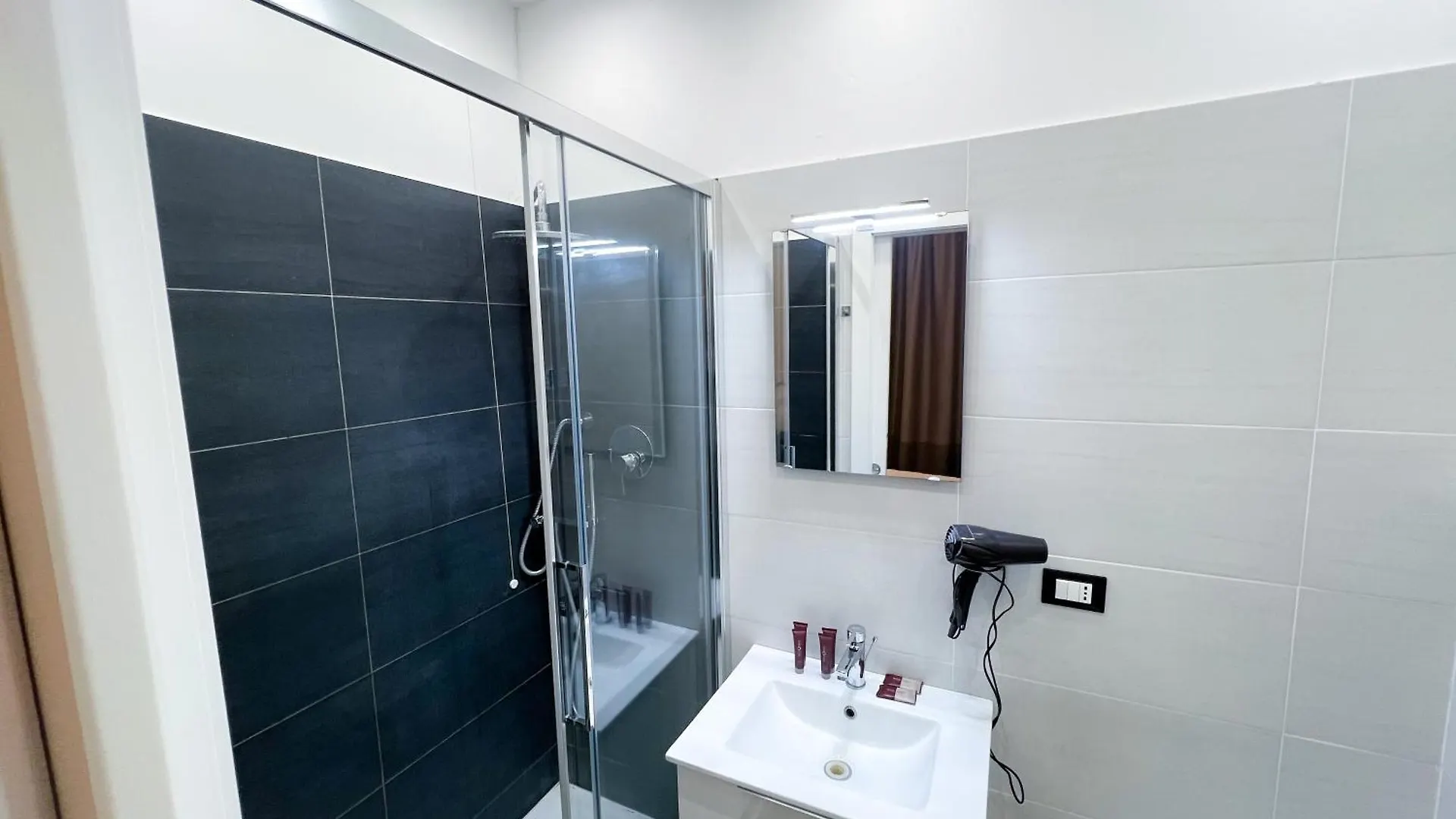 Hotel Rossovino Milano