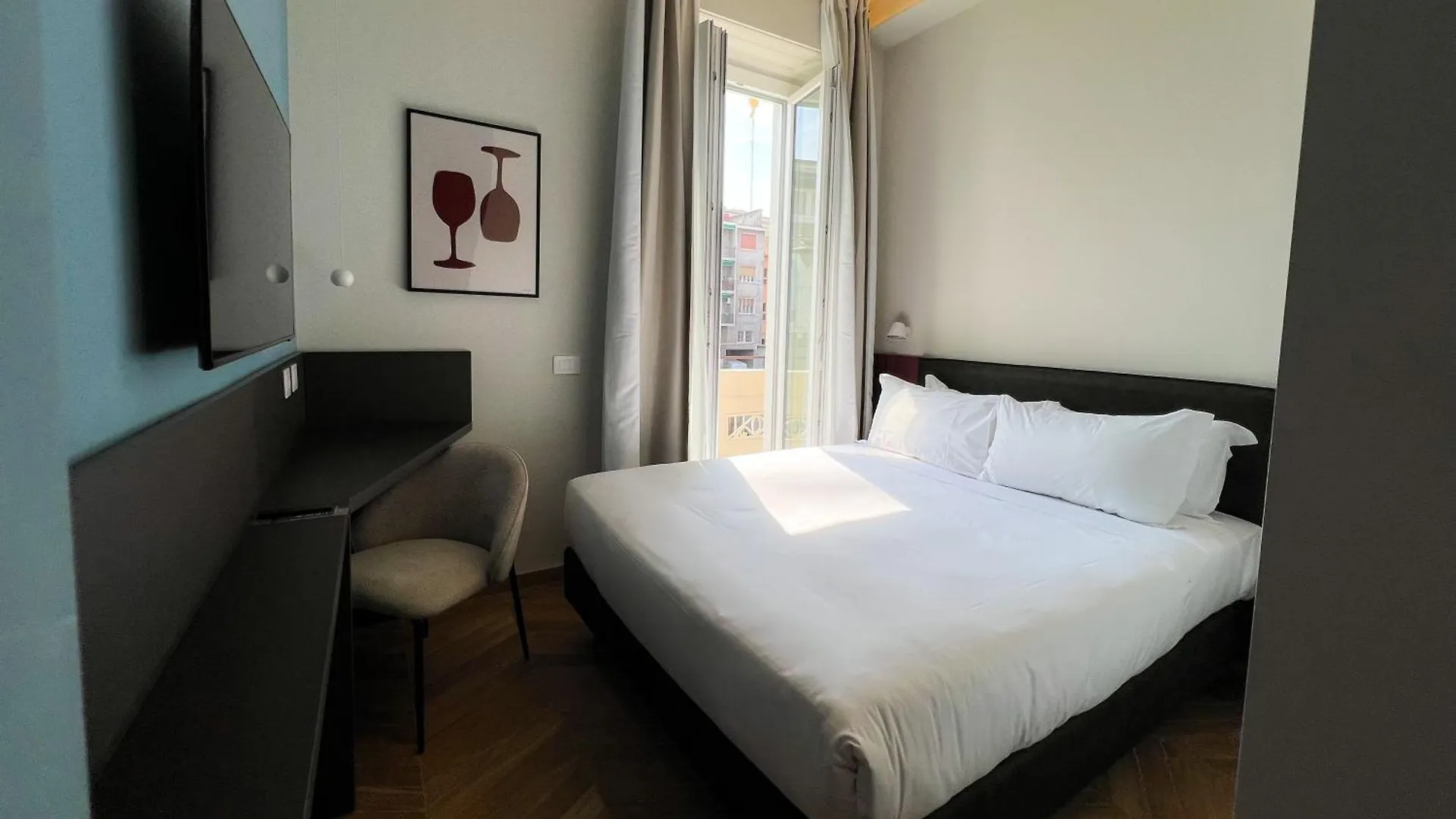 Hotel Rossovino Milano 2*,