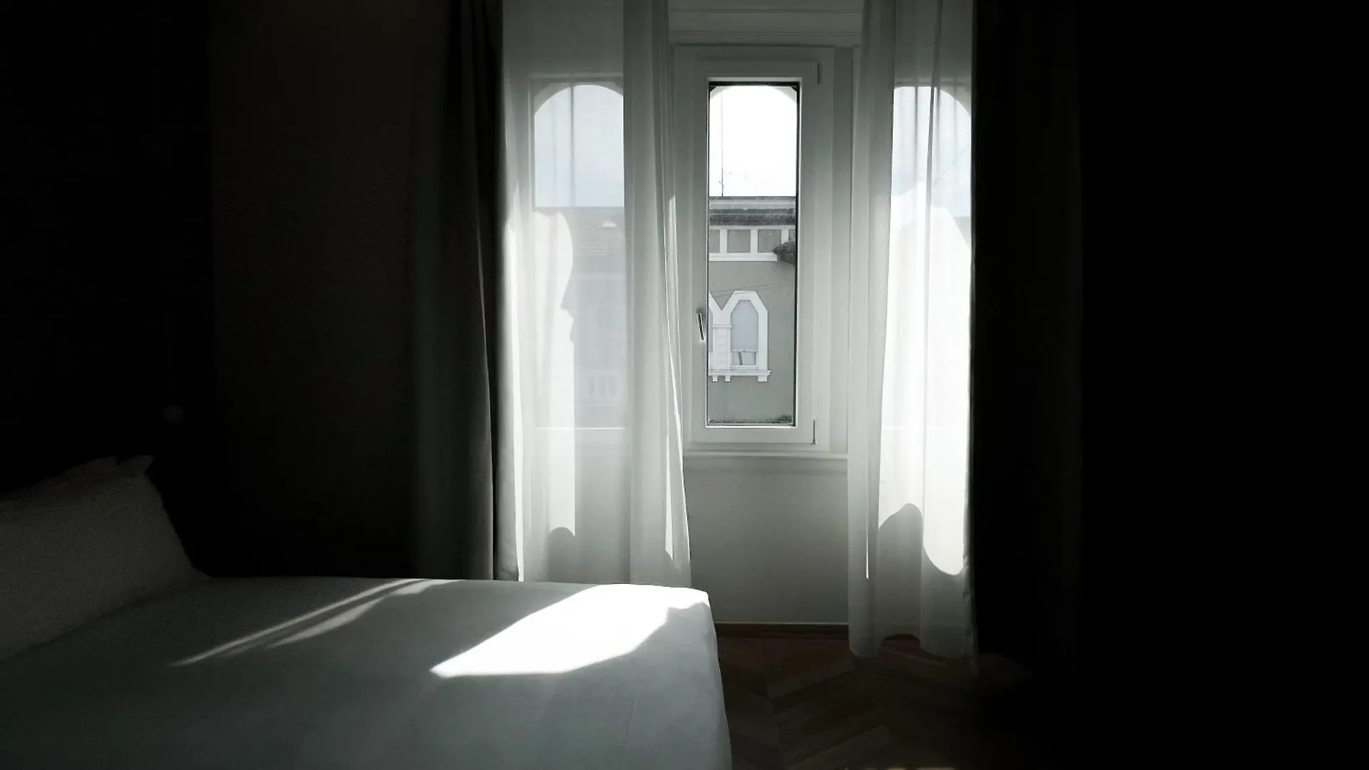 Hotel Rossovino Milano Italia